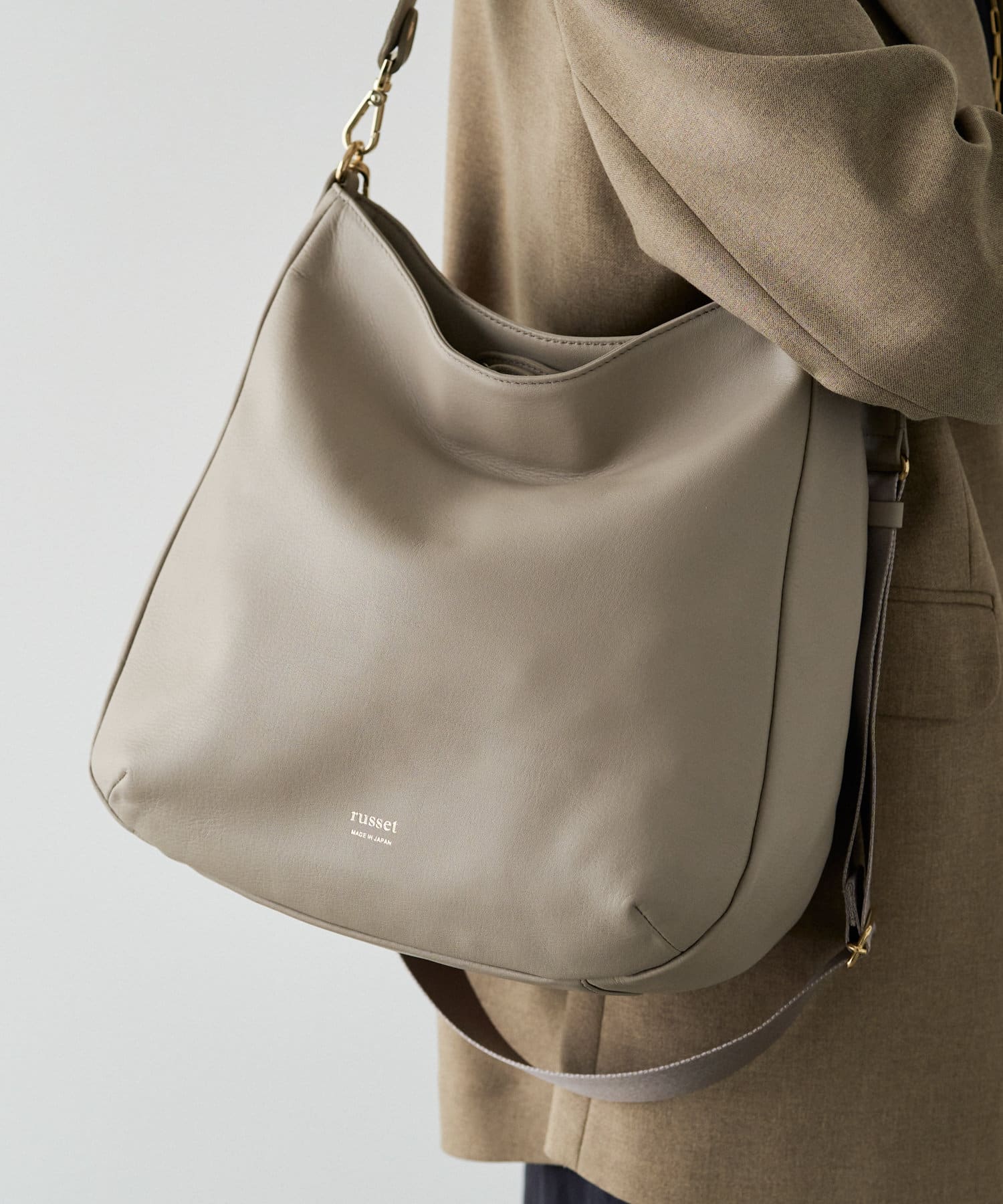 Russet [Soft leather] Large shoulder bag